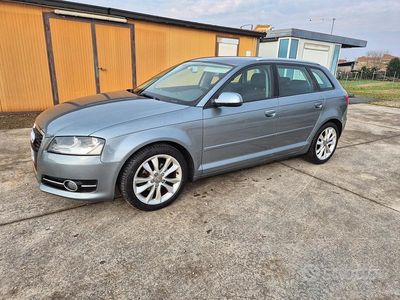 Usata Audi A3 Ambition 105 CV (77 kW) 2011 Grigio Utilitaria