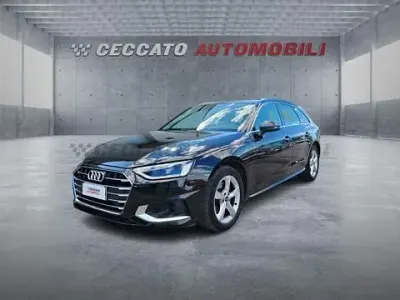 Käytetty Audi A4 Advanced Plus 136 HP (100 kW) 2023 Musta Farmari