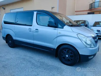Occasion Hyundai H-1 170 PK (125 kW) 2008 Grijs MPV
