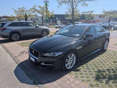 Usata Jaguar XE R-Sport 179 CV (131 kW) 2018 Berlina