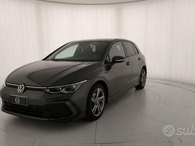 Usata VW Golf VII R-line 150 CV (110 kW) 2021 Grigio Utilitaria