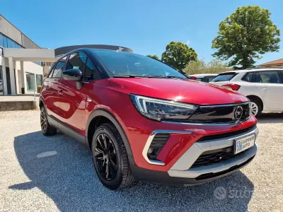 Usata Opel Crossland X Design & Tech 110 CV (80 kW) 2022 Rosso SUV