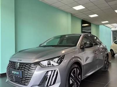 Usata Peugeot 208 Allure 100 CV (73 kW) 2025 Grigio Utilitaria
