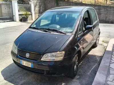 Usata Fiat Idea 69 CV (50 kW) 2007 Nero Monovolume