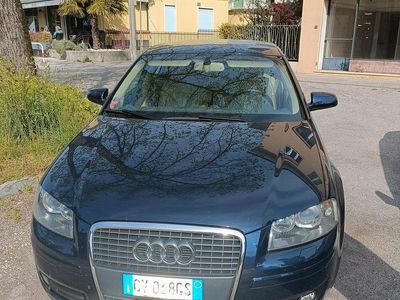 Usata Audi A3 140 CV (102 kW) 2005 Blu Utilitaria