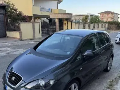 Usata Seat Altea Reference 105 CV (77 kW) 2010 Monovolume