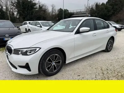 Usata BMW 316 122 CV (89 kW) 2021 Other Berlina
