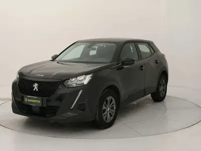 Usata Peugeot 2008 Active 131 CV (96 kW) 2021 Nero SUV