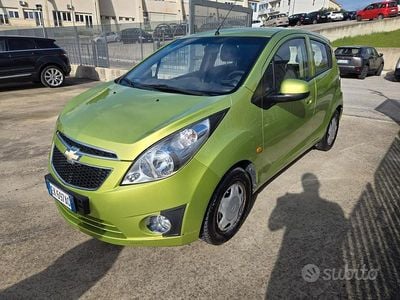 Usata Chevrolet Spark 68 CV (50 kW) 2011 Verde Utilitaria