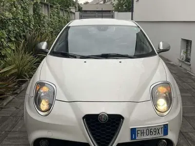 Begagnad Alfa Romeo MiTo 95 HK (69 kW) 2017 Vit Halvkombi