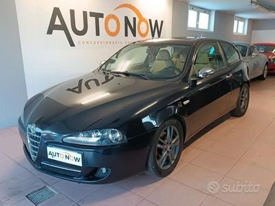 usata Alfa Romeo 147 2.0 16V TS 3 porte Distinctive