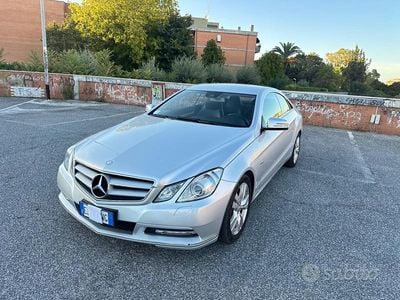 Usata Mercedes E200 Executive 184 CV (135 kW) 2011 Argento Coupé