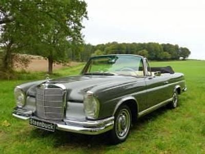 Usata Mercedes 220 SE 120 CV (88 kW) 1963 Grigio Cabrio