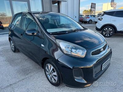 Usata Kia Picanto Active 66 CV (48 kW) 2017 Nero Utilitaria