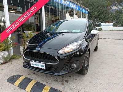 Nero Usata 2016 Ford Fiesta Utilitaria | 7500 € (Buon prezzo)