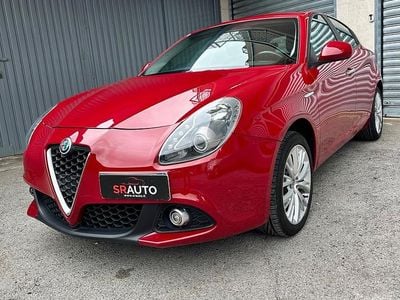 Usata Alfa Romeo Giulietta Super 120 CV (88 kW) 2016 Rosso Utilitaria