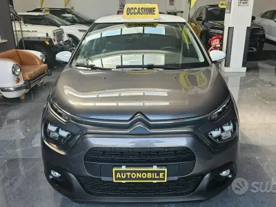 Usado Citroën C3 PureTech 83 CV (61 kW) 2022 Gris Utilitario