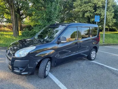 Usata Fiat Doblò Dynamic 105 CV (77 kW) 2014 Nero Monovolume
