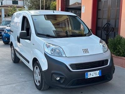 Bianco Usata 2022 Fiat Fiorino Monovolume | 11.200 € (Buon prezzo)