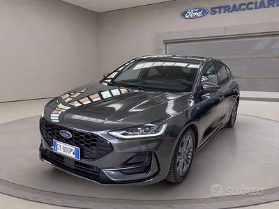 Usata Ford Focus ST-Line 116 CV (85 kW) 2025 Grigio metallizzato Berlina