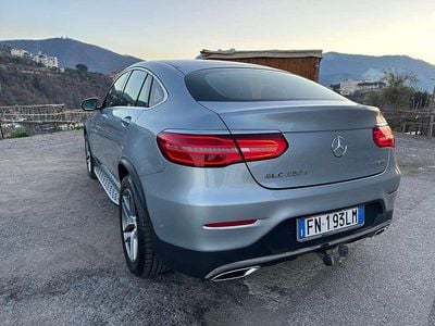 Usata Mercedes GLC250 204 CV (150 kW) 2018 Grigio SUV