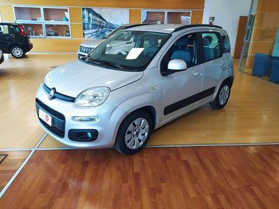 Usata Fiat Panda Lounge 69 CV (50 kW) 2014 Argento Utilitaria
