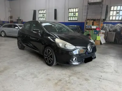 Usata Renault Clio IV 75 CV (55 kW) 2013 Nero Berlina