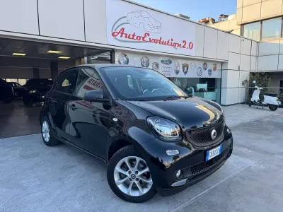 Usata Smart ForFour Passion 71 CV (52 kW) 2019 Nero Utilitaria