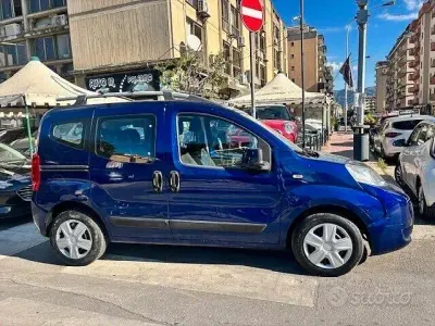 Usata Fiat Qubo Trekking 75 CV (55 kW) 2009 Bluazzurro Monovolume
