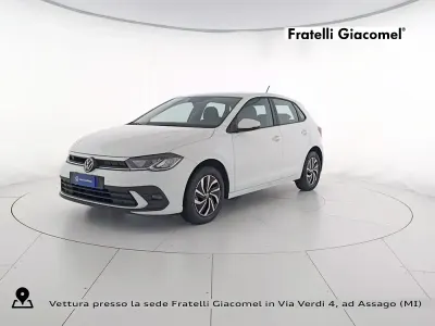 Usado VW Polo Life 95 CV (69 kW) 2023 Blanco Utilitario