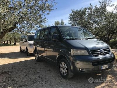 Usata 2005 VW Caravelle Monovolume | 10.000 €