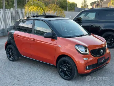 Begagnad Smart ForFour Passion 71 HK (52 kW) 2017 Orange Halvkombi