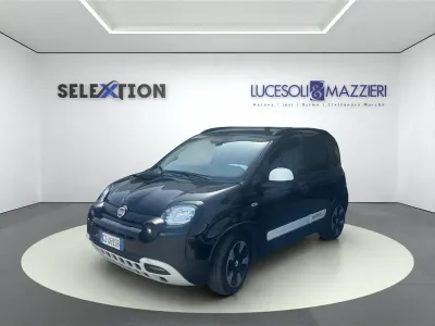 Usata Fiat Panda Cross Cross 69 CV (50 kW) 2025 Nero Utilitaria
