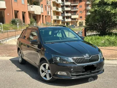 Usata Skoda Fabia Style 90 CV (66 kW) 2015 Nero Station wagon