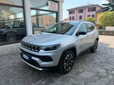 Usata Jeep Compass Limited 131 CV (96 kW) 2022 Argento SUV