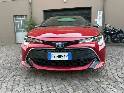 Usata Toyota Corolla Lounge 152 CV (111 kW) 2019 Other Berlina