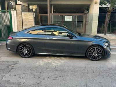 Usata Mercedes C220 2019 Grigio Coupé