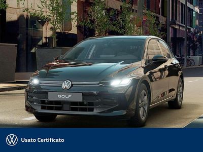 Usata VW Golf VIII Life 116 CV (85 kW) 2025 Grenadill black metallizzato Berlina