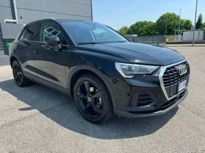 Usata Audi Q3 Advanced 150 CV (110 kW) 2022 Nero SUV