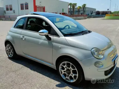 Usado Fiat 500 Sport 95 CV (69 kW) 2011 Gris Utilitario