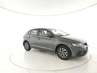 Nuova VW Polo Life 95 CV (69 kW) 2025 Grigio Utilitaria