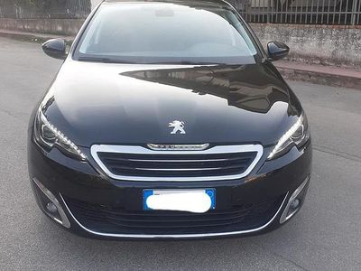 Usata Peugeot 308 116 CV (85 kW) 2014 Nero Berlina