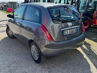 Usata Lancia Ypsilon 2006 Grigio Utilitaria