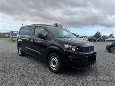 Usata Peugeot Partner 131 CV (96 kW) 2020 Nero Monovolume