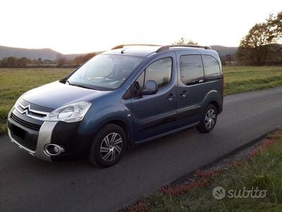 Usata Citroën Berlingo XTR 90 CV (66 kW) 2010 Blu/azzurro Monovolume