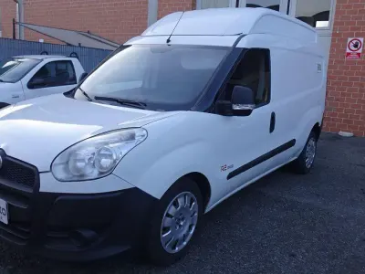 Usata Fiat Doblò 104 CV (76 kW) 2015 Bianco Monovolume