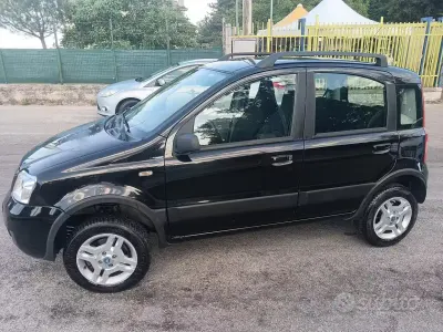 Usata Fiat Panda 4x4 2006 Nero Utilitaria
