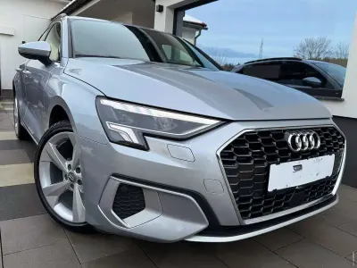 Usata Audi A3 Sport 116 CV (85 kW) 2024 Grigio metallizzato Berlina