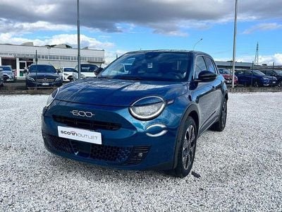 Usata Fiat 600 La Prima 101 CV (74 kW) 2024 Verde mare d'italia (metalliza Berlina