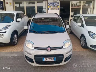 Usata Fiat Panda Lounge 80 CV (58 kW) 2013 Beige Utilitaria